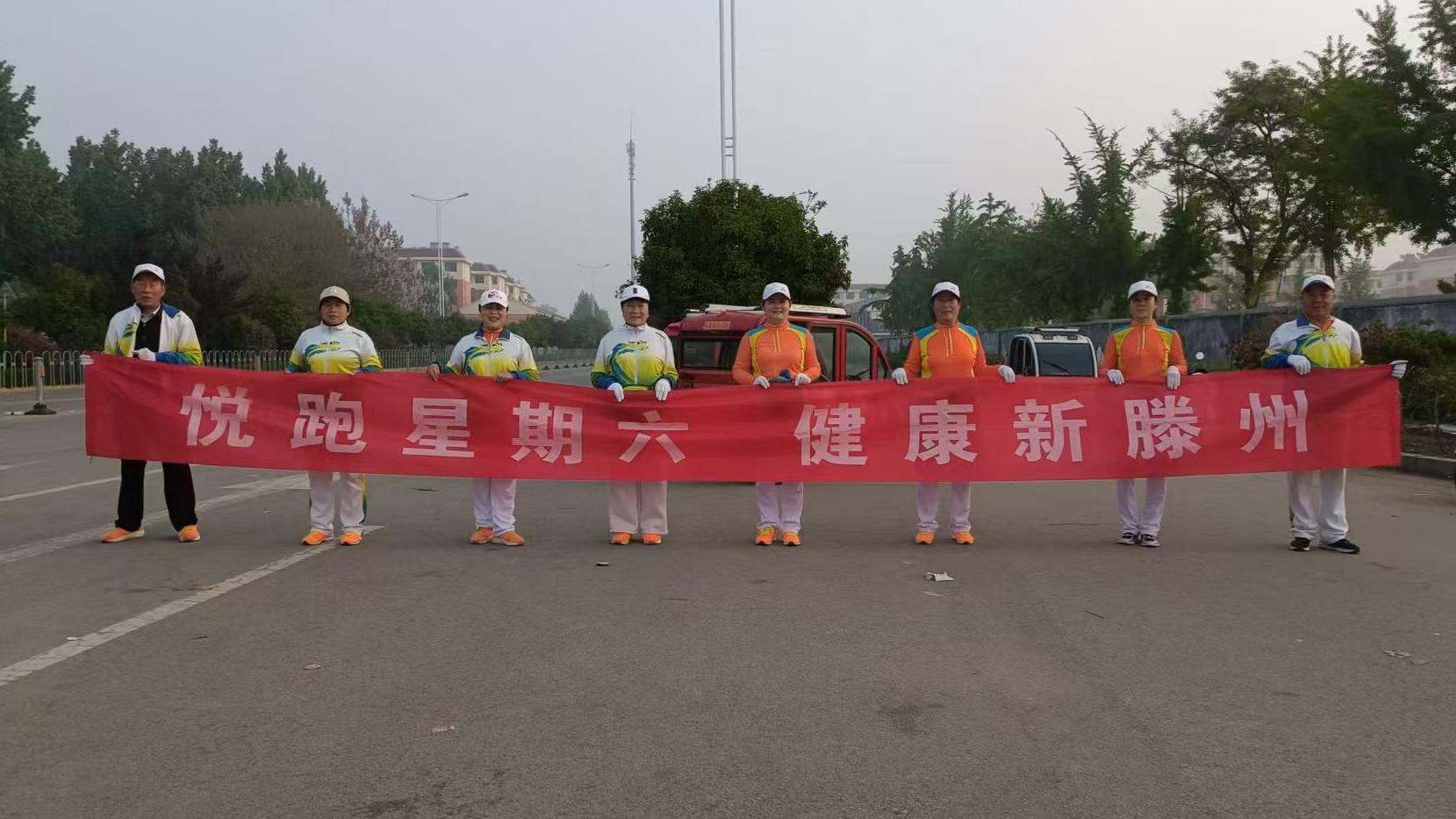 級索鎮(zhèn)徒步隊1.jpg