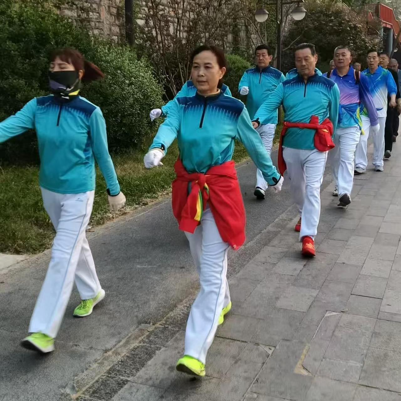 滕州晨曦健走團2.jpg